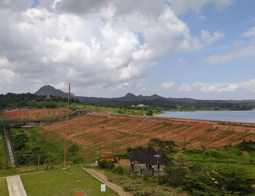 Karapuzha Dam